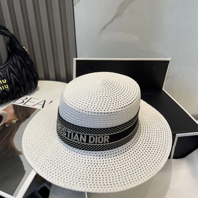 Minimalist Christian Dior Caps 259263
