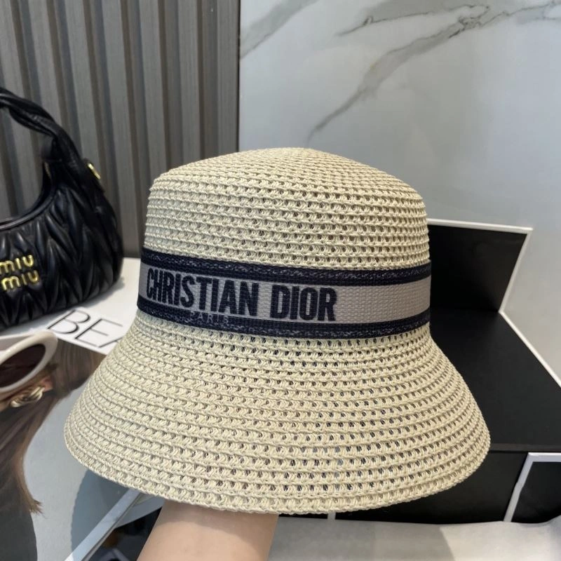 Christian Dior Caps OnTrend 259261