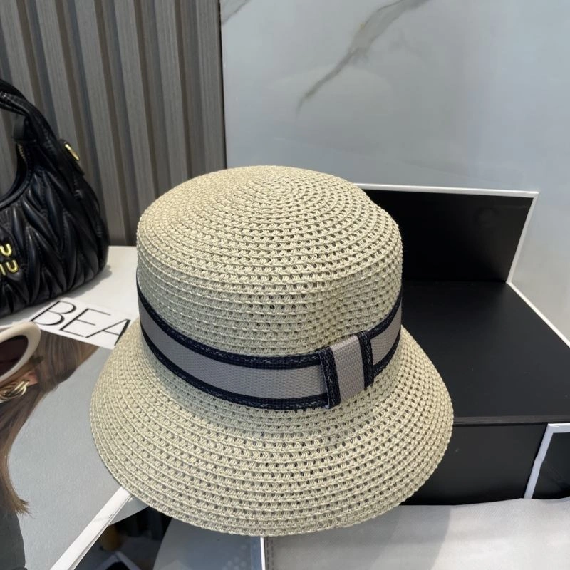 Christian Dior Caps OnTrend 259261