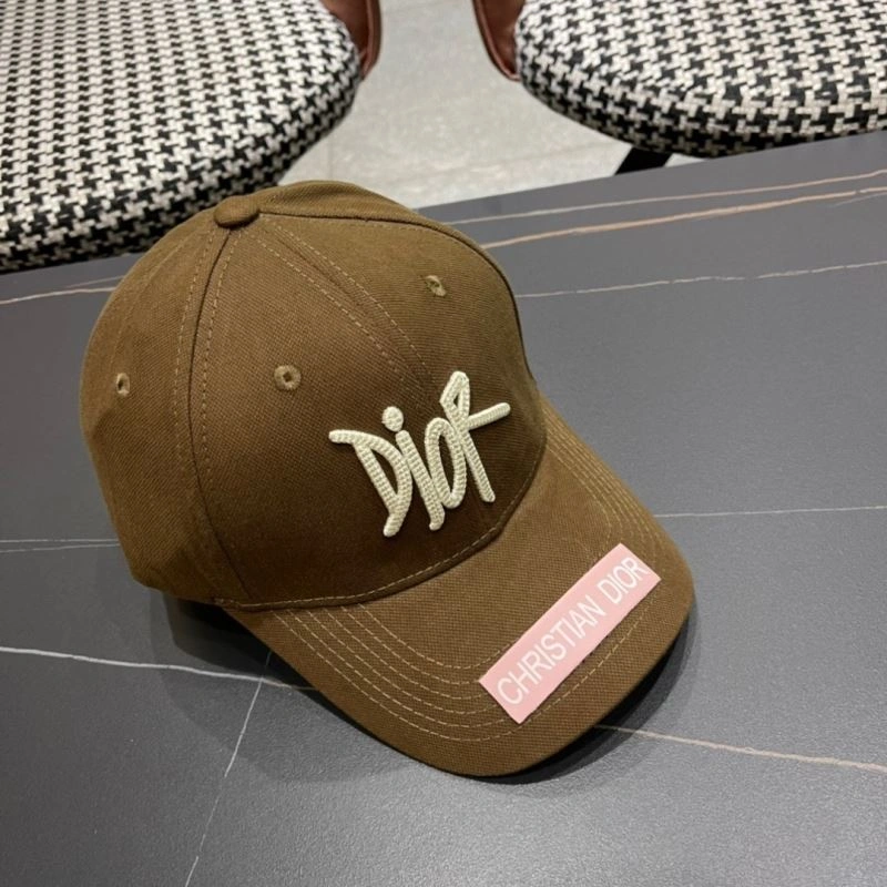 Christian Dior Caps Youthful 259260