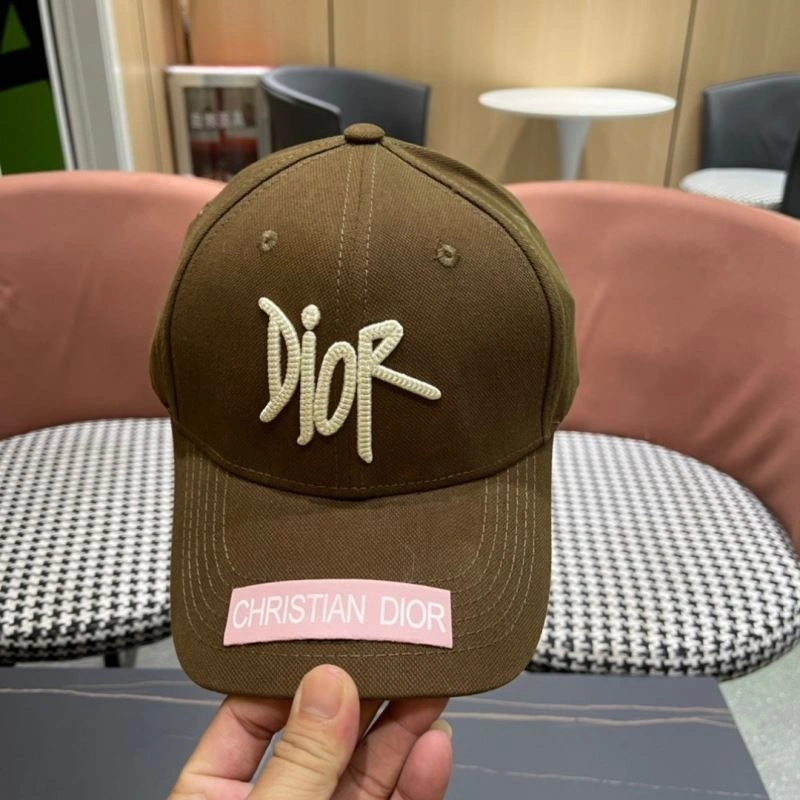 Christian Dior Caps Youthful 259260