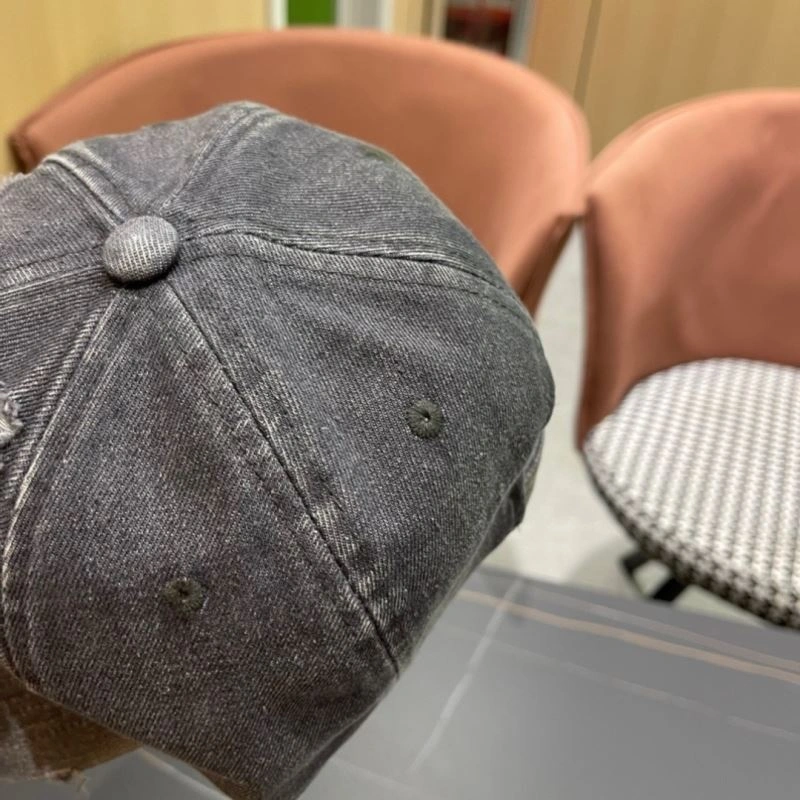 Christian Dior Caps Colorful 259252