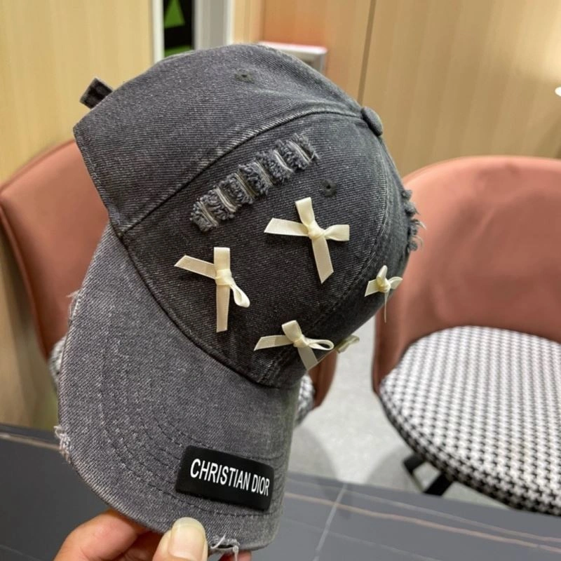 Christian Dior Caps Colorful 259252