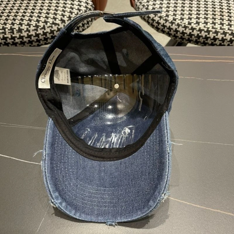 Christian Dior Caps Comfortable 259277