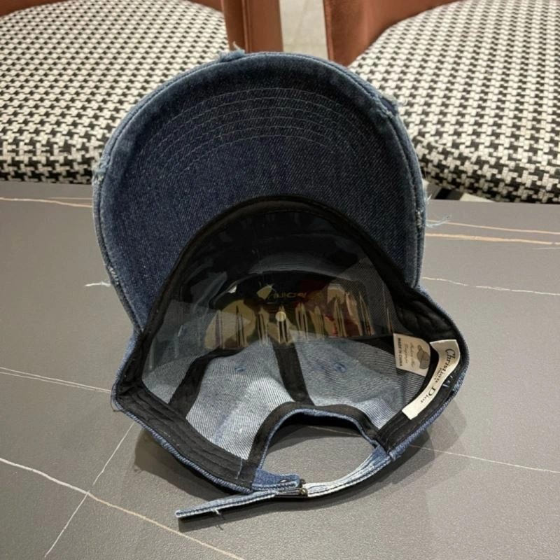 Christian Dior Caps Comfortable 259277