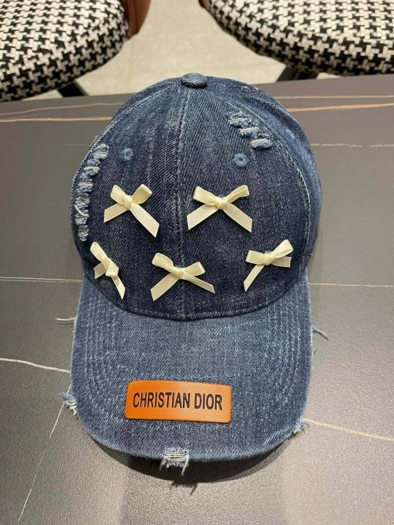 Christian Dior Caps Comfortable 259277