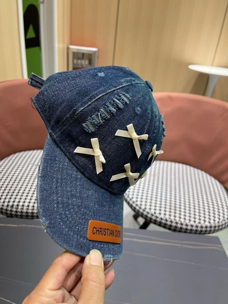Christian Dior Caps Comfortable 259277