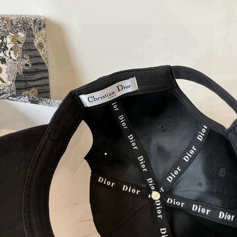 Lightweight Christian Dior Caps 259236