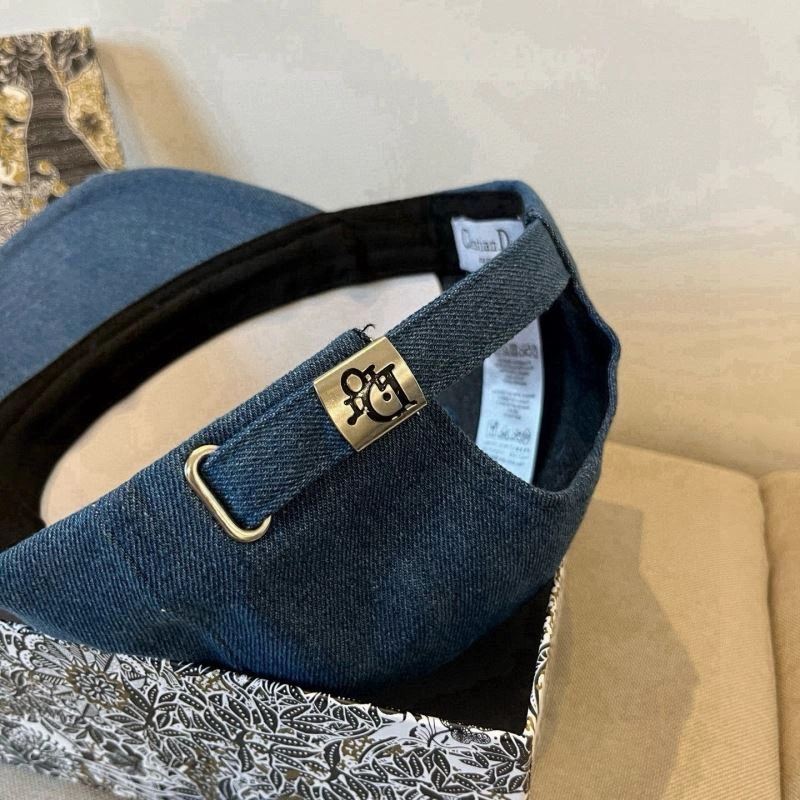 Christian Dior Caps Sophisticated 259225