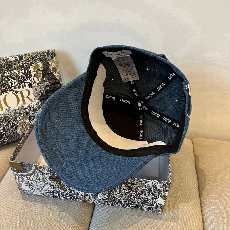 Christian Dior Caps Sophisticated 259225