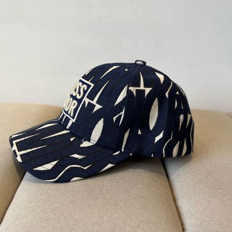 Christian Dior Caps Unique 259211