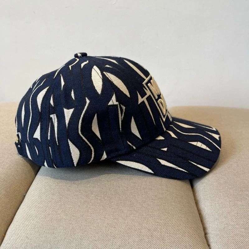 Christian Dior Caps Unique 259211