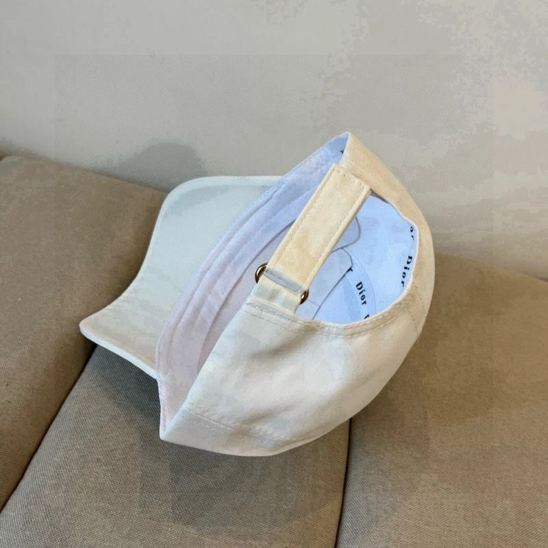 Christian Dior Caps Fashionable 259213