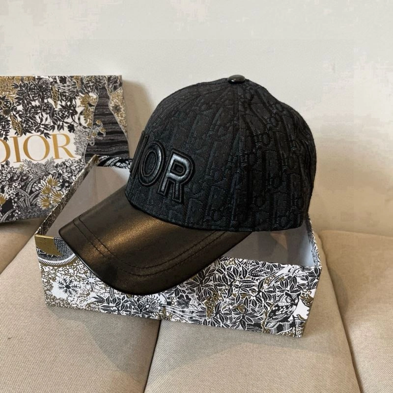 Christian Dior Caps Effortless 259219