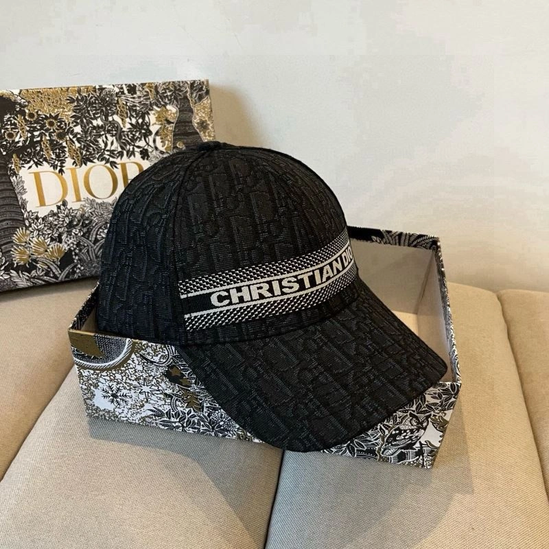 Christian Dior Caps Cozy 259222