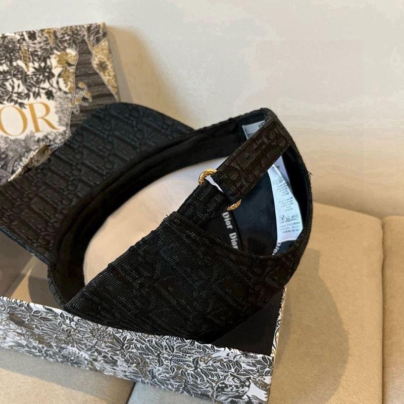 Christian Dior Caps Cozy 259222