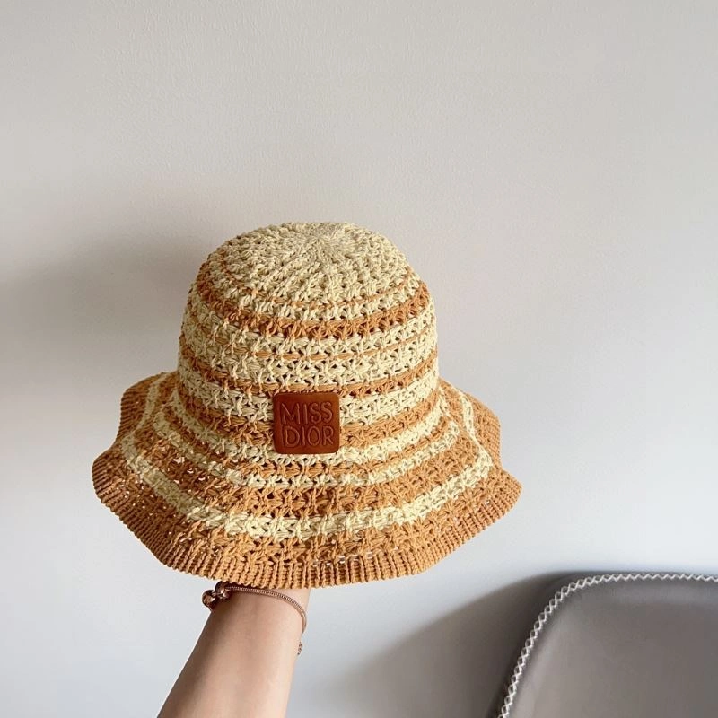 Christian Dior Caps Refined 259212