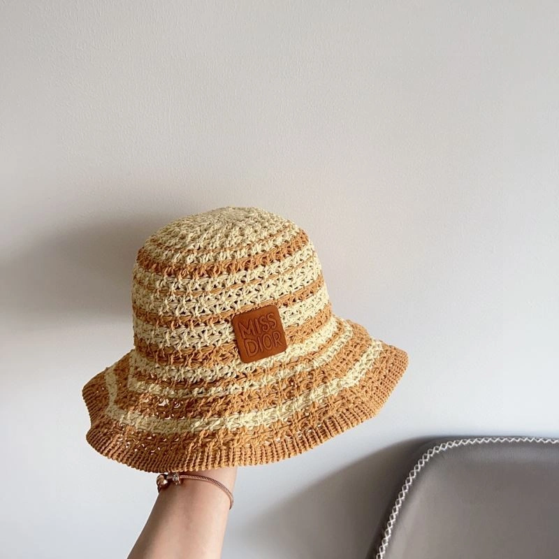Christian Dior Caps Refined 259212