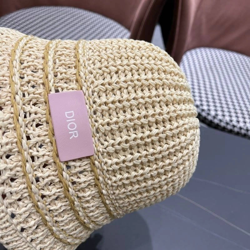 Bright Christian Dior Caps 259233