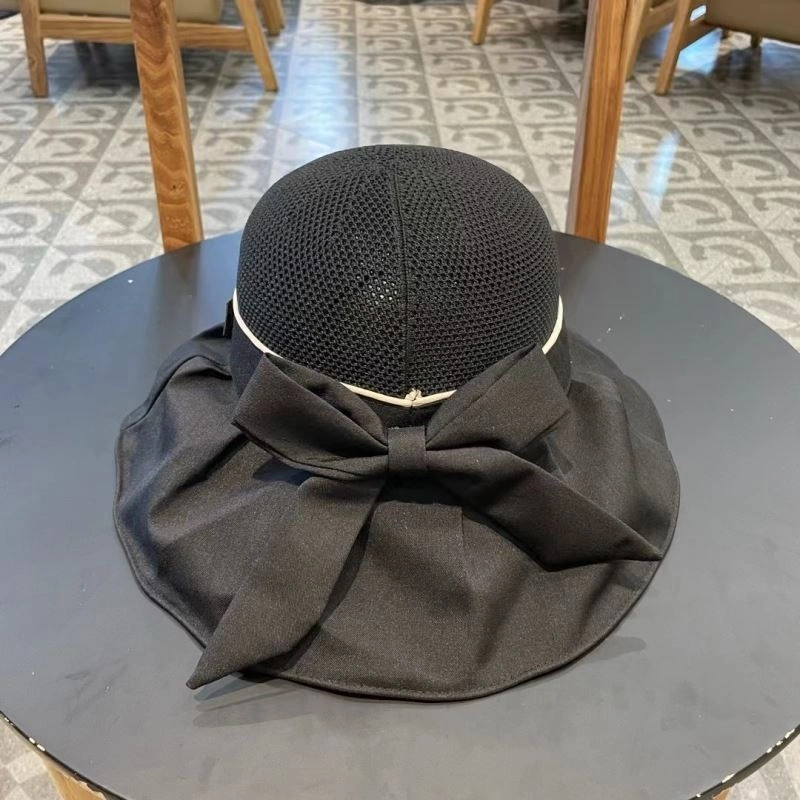 Christian Dior Caps Reliable 259200