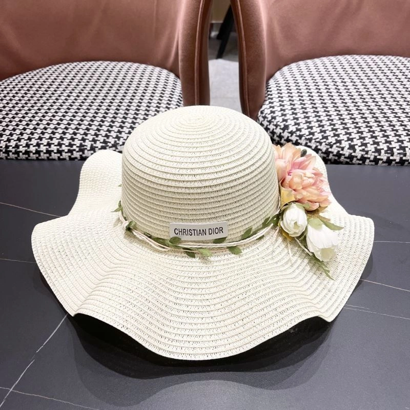 Christian Dior Caps Youthful 262237