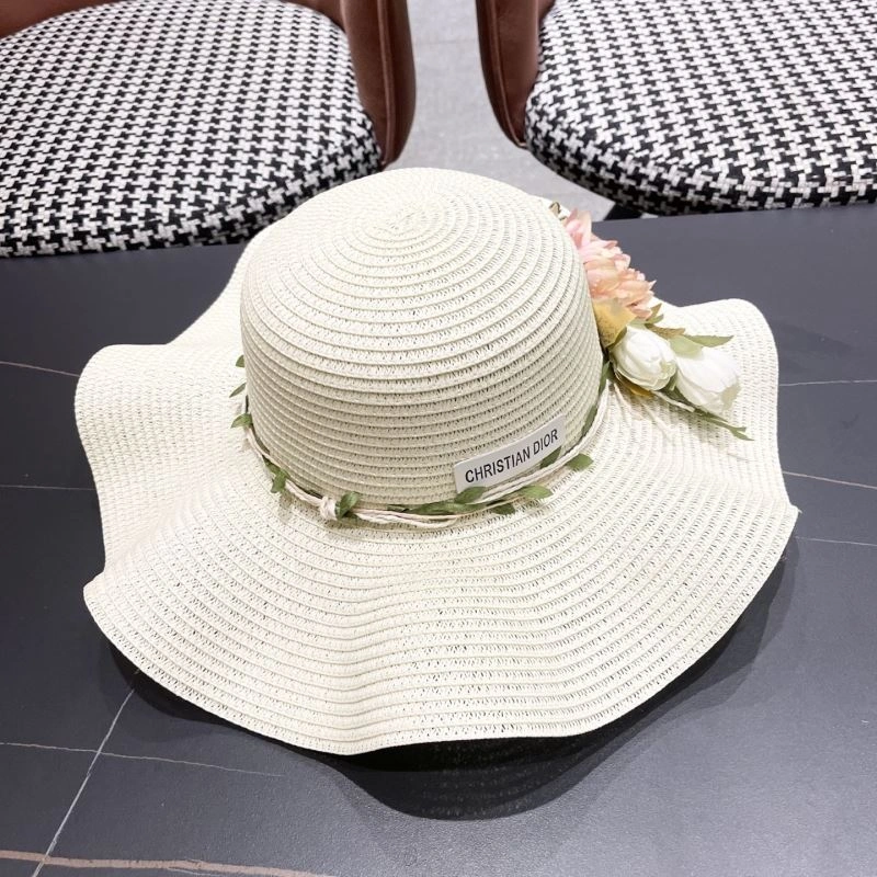 Christian Dior Caps Youthful 262237