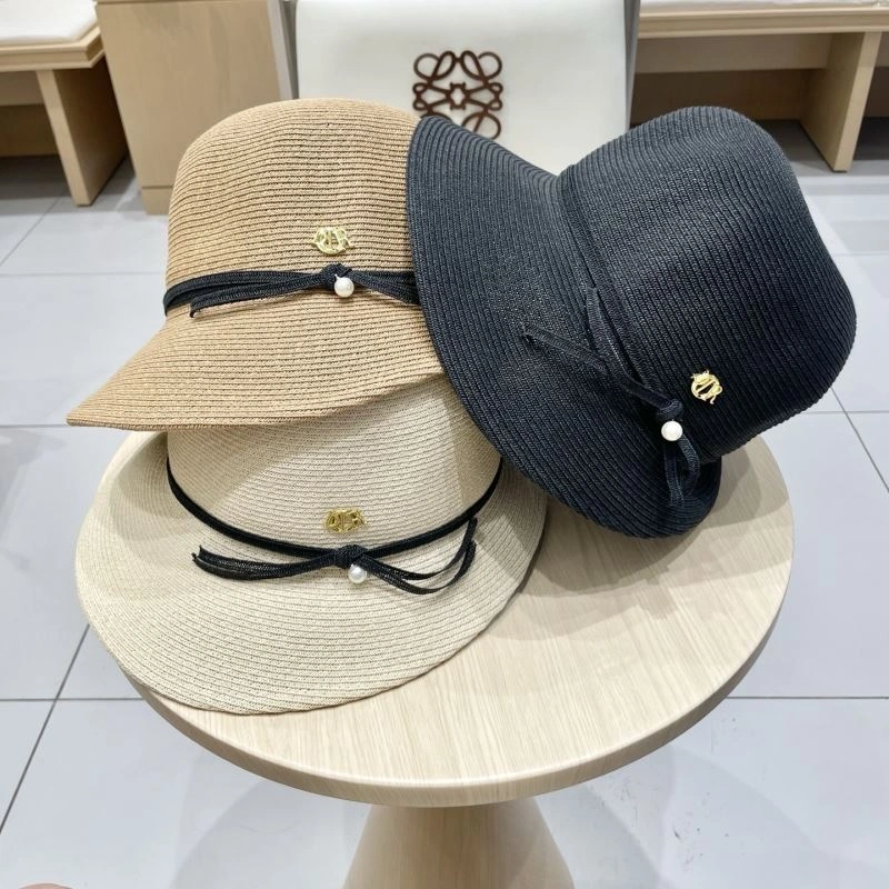 Youthful Christian Dior Caps 262236