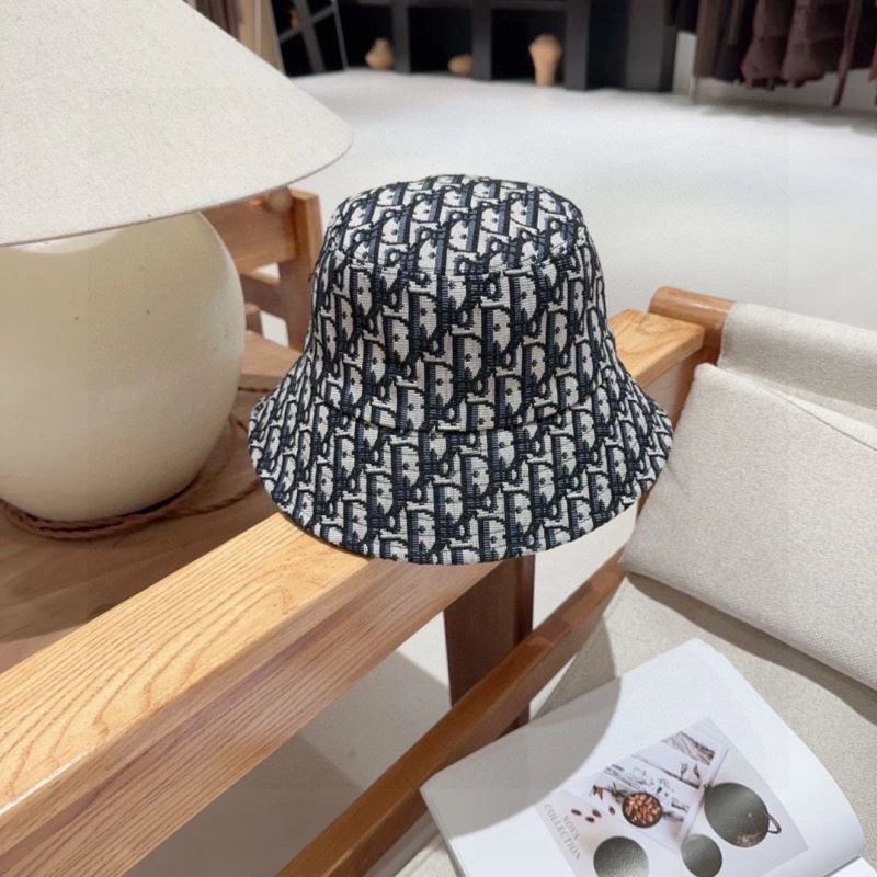 Christian Dior Caps TopPick 262230