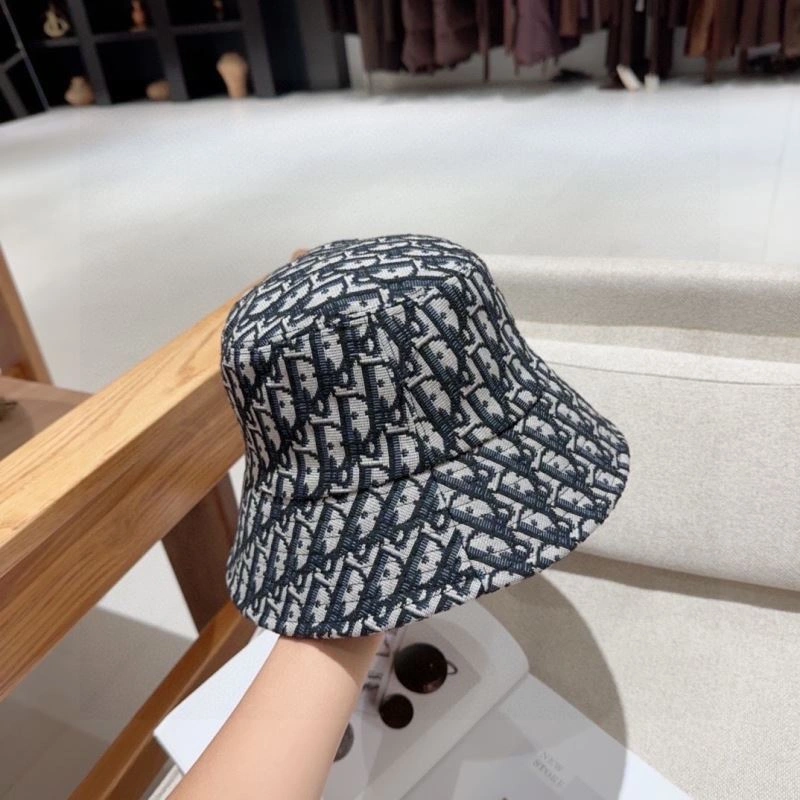 Christian Dior Caps TopPick 262230