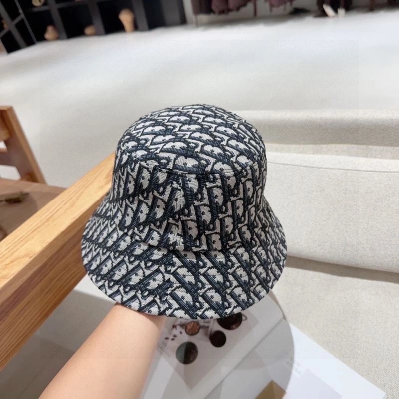 Christian Dior Caps TopPick 262230