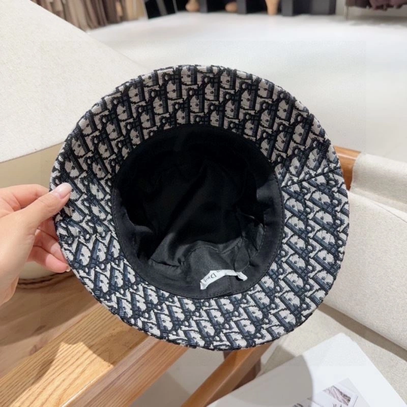Christian Dior Caps TopPick 262230