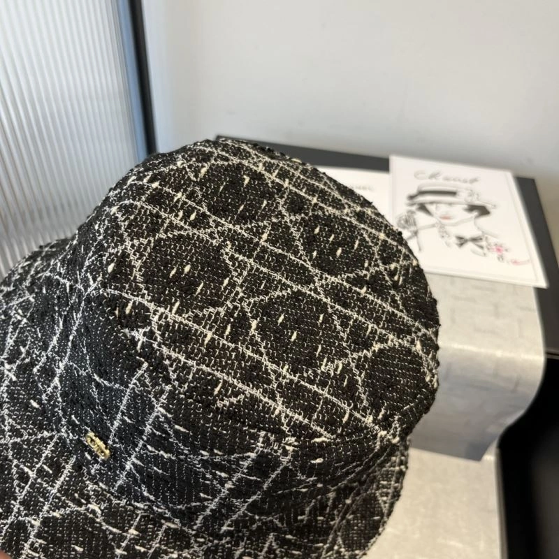 Stylish Christian Dior Caps 262205