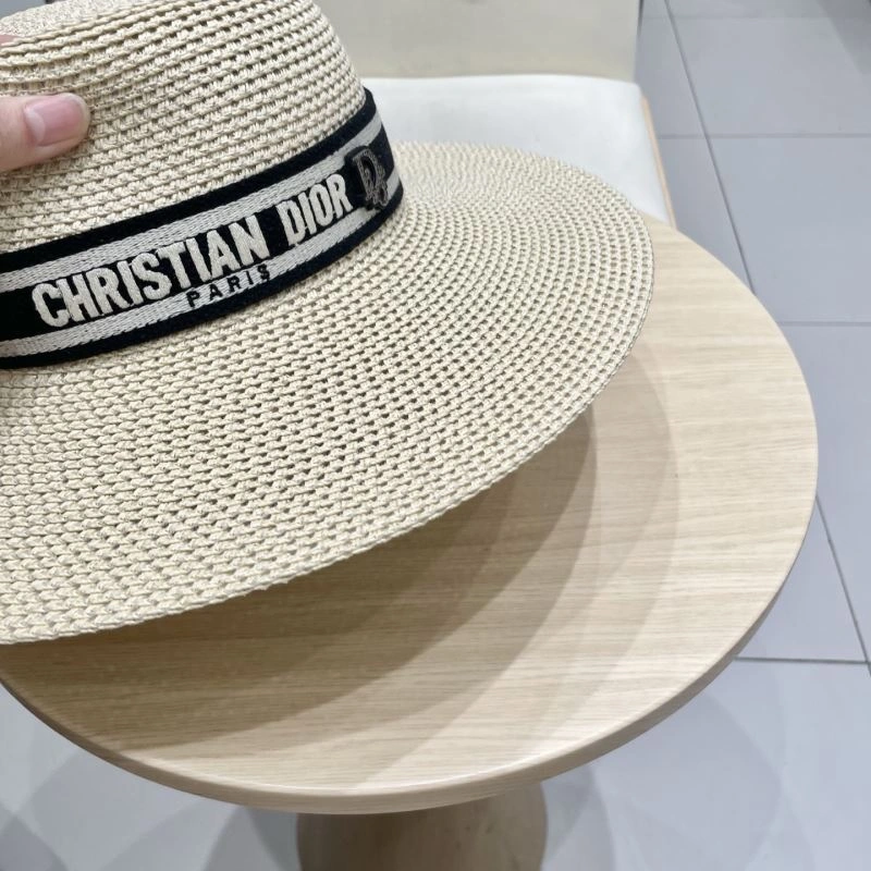 Christian Dior Caps Youthful 262203
