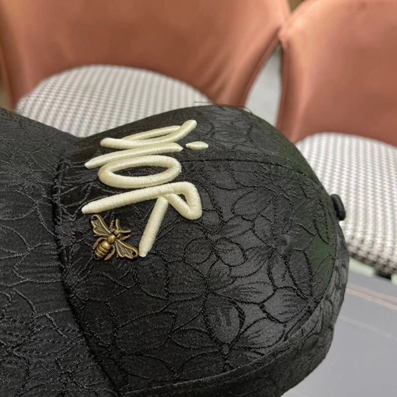 Christian Dior Caps Youthful 262228