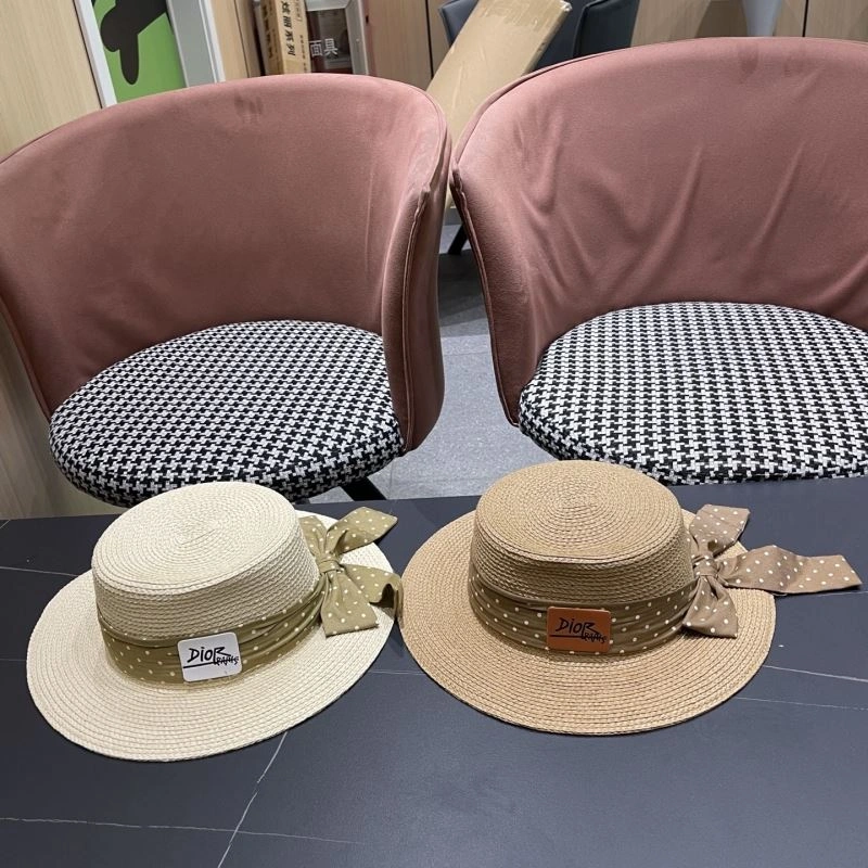 Christian Dior Caps Chic 262220