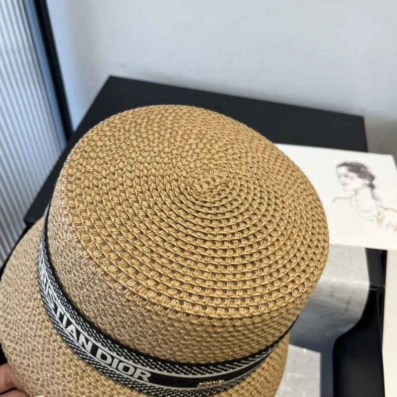 Seasonal Christian Dior Caps 262204