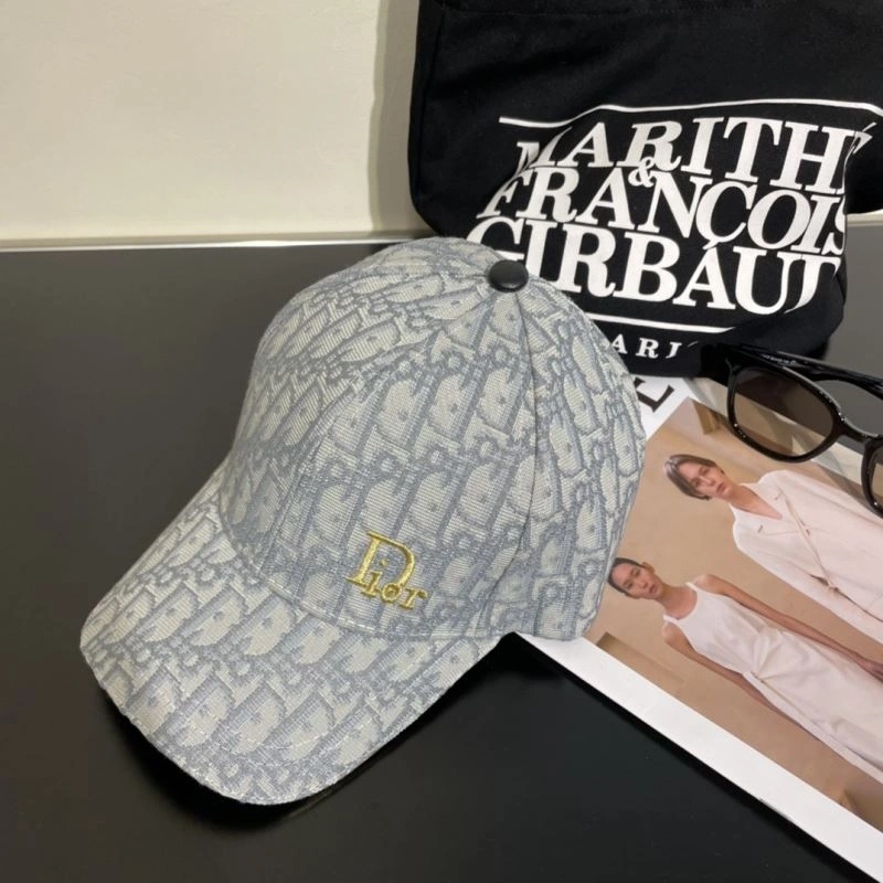 Christian Dior Caps Reliable 262221