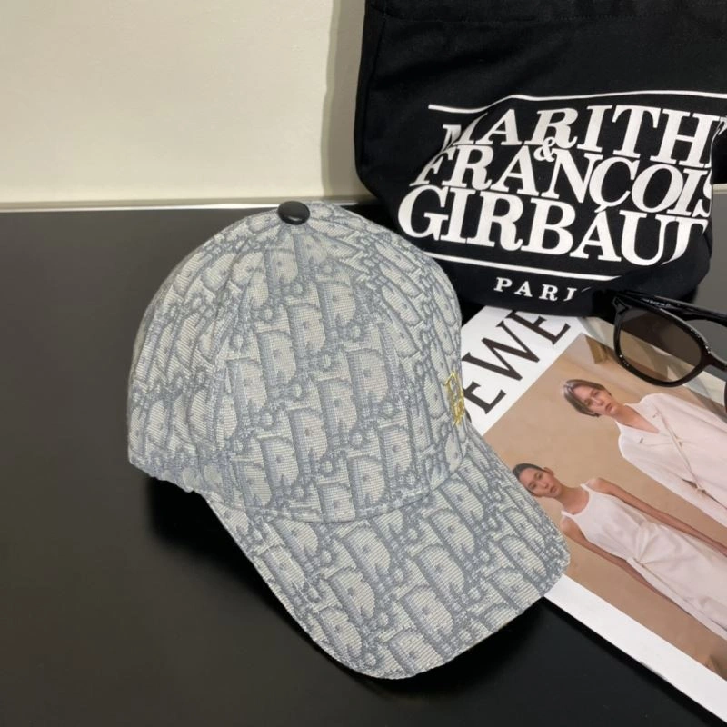 Christian Dior Caps Reliable 262221