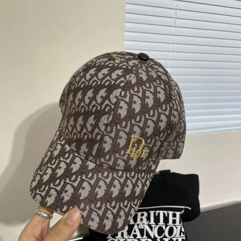 Effortless Christian Dior Caps 262217