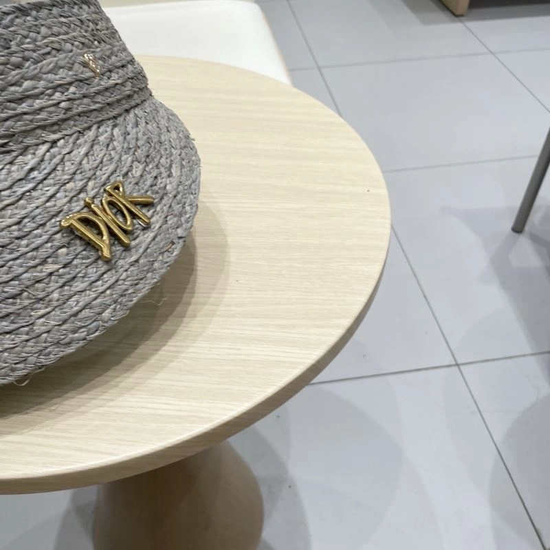 EyeCatching Christian Dior Caps 262219