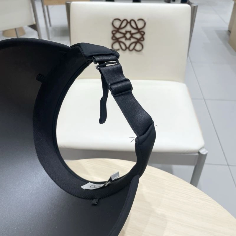 Sustainable Christian Dior Caps 262202
