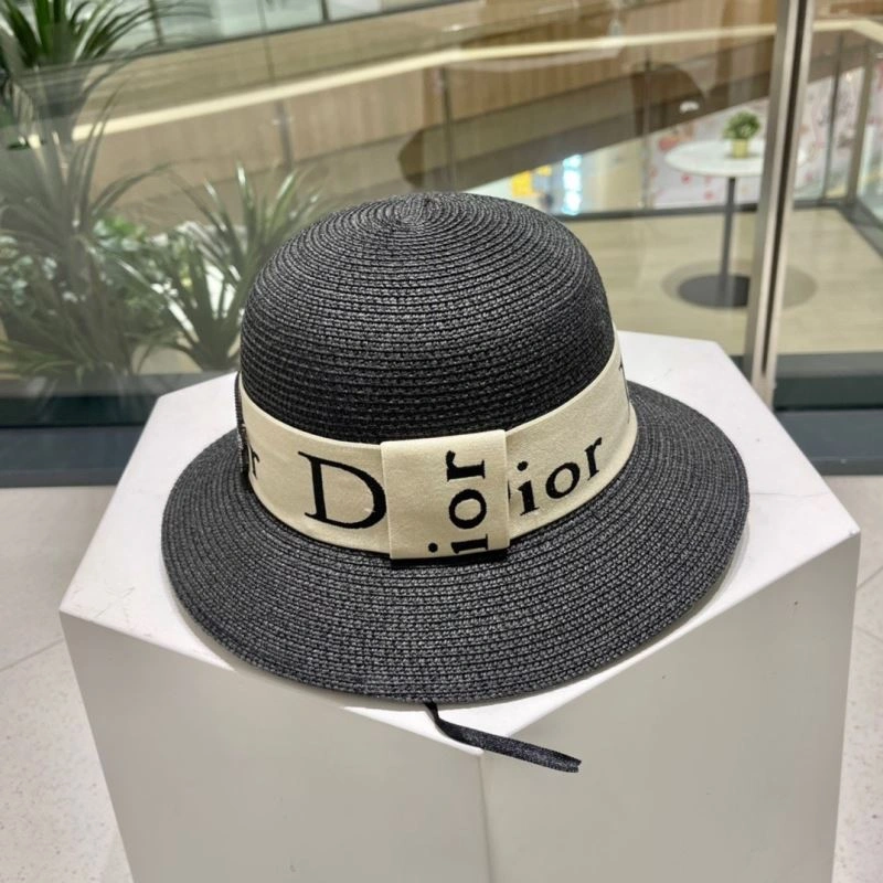 Sleek Christian Dior Caps 262201