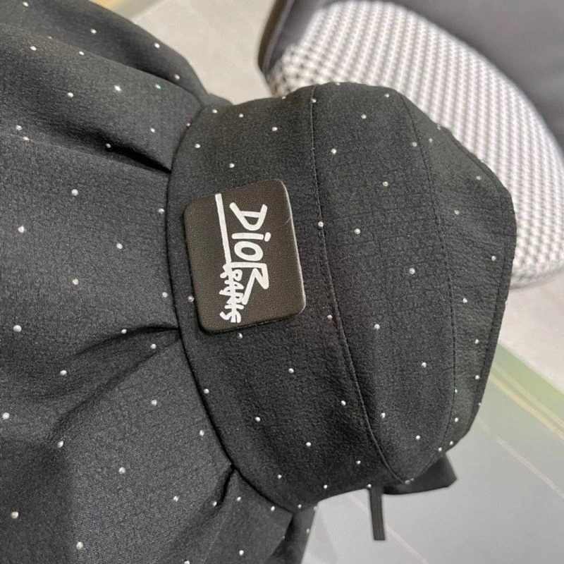 Christian Dior Caps BestValue 262190