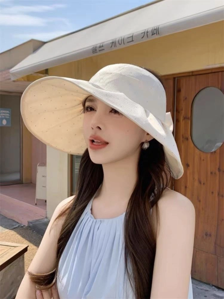 Neat Christian Dior Caps 262188