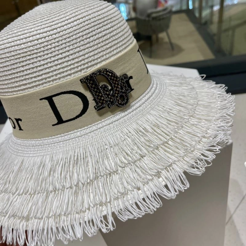 Christian Dior Caps Comfortable 262169