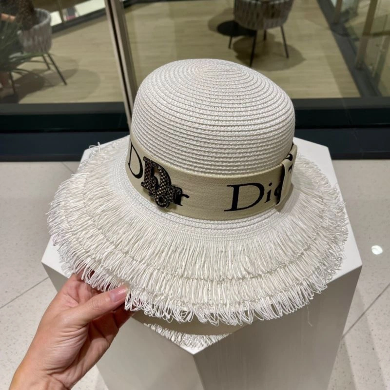 Christian Dior Caps Comfortable 262169