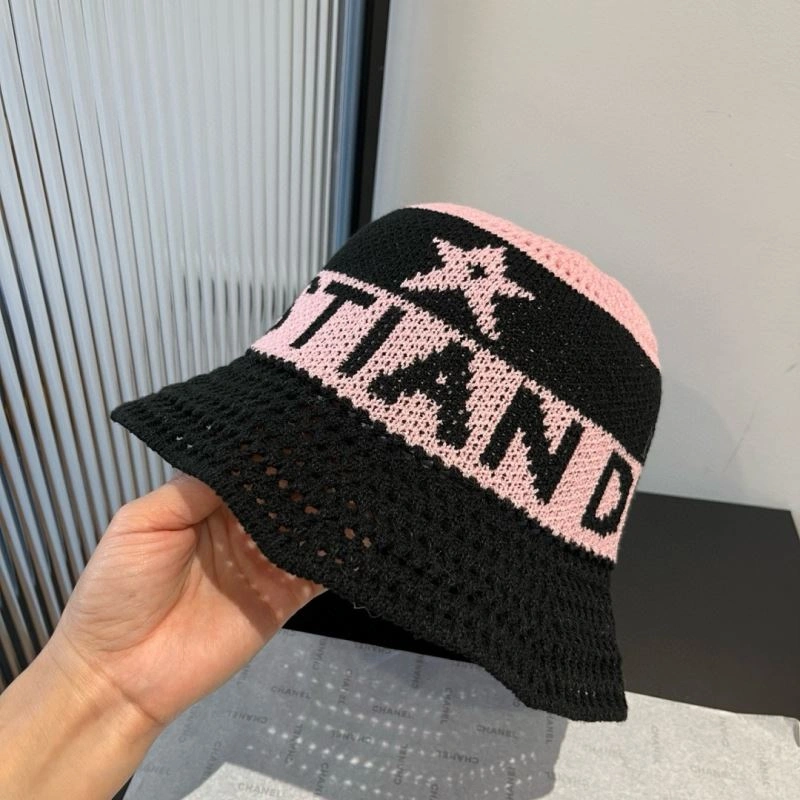 Sustainable Christian Dior Caps 262162