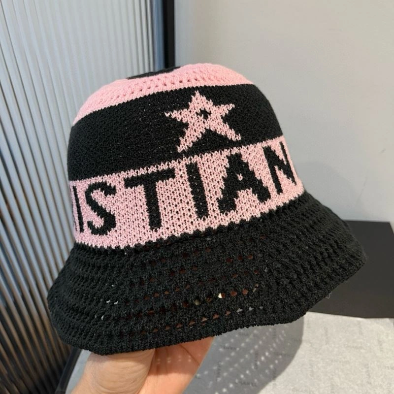 Sustainable Christian Dior Caps 262162