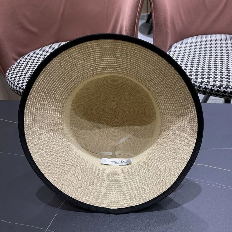 Modern Christian Dior Caps 262158