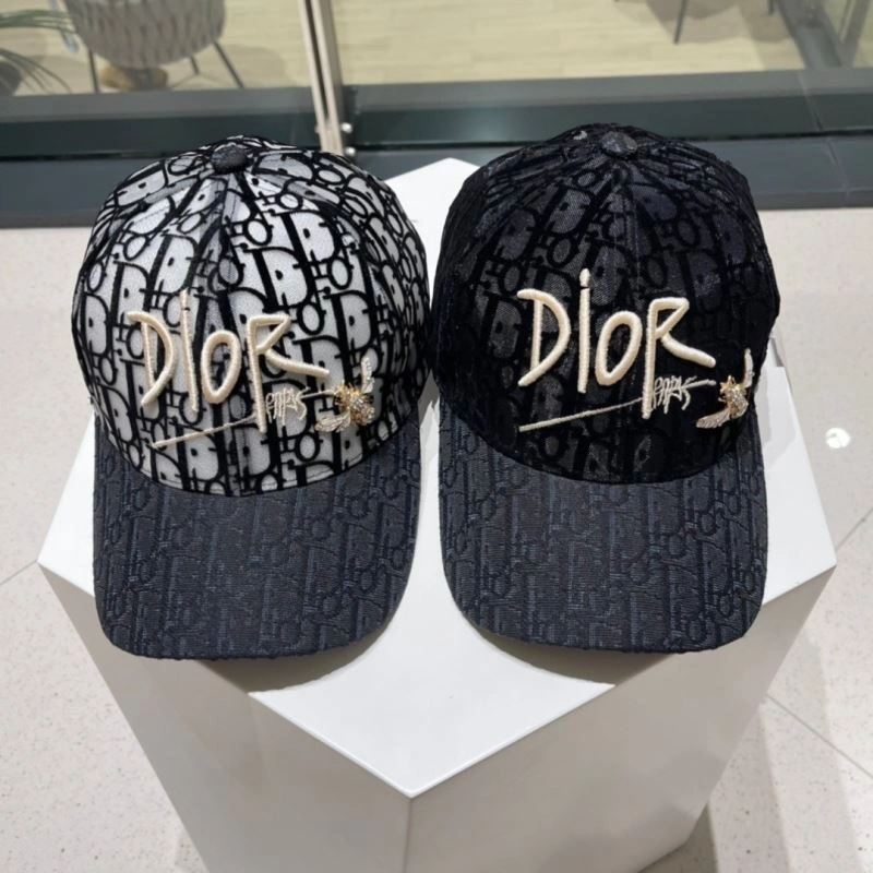 Christian Dior Caps Colorful 262172